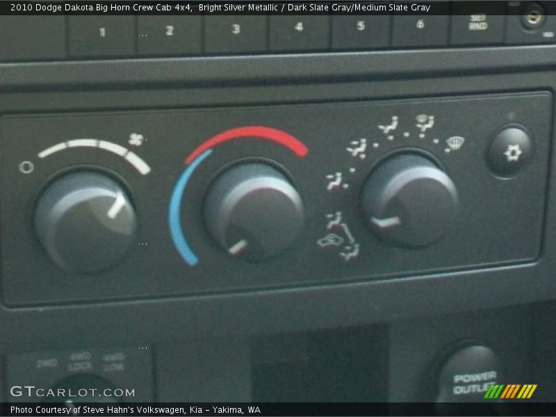 Bright Silver Metallic / Dark Slate Gray/Medium Slate Gray 2010 Dodge Dakota Big Horn Crew Cab 4x4