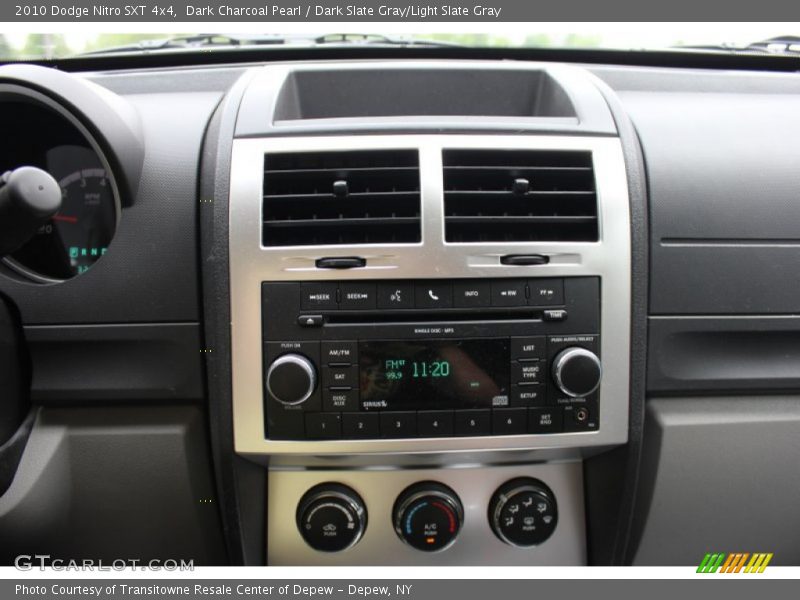 Dark Charcoal Pearl / Dark Slate Gray/Light Slate Gray 2010 Dodge Nitro SXT 4x4