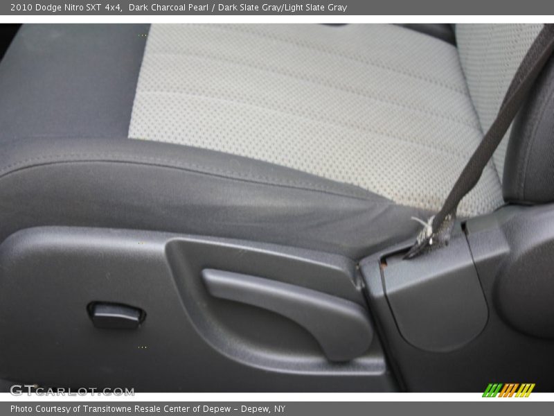 Dark Charcoal Pearl / Dark Slate Gray/Light Slate Gray 2010 Dodge Nitro SXT 4x4