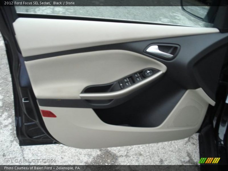 Black / Stone 2012 Ford Focus SEL Sedan