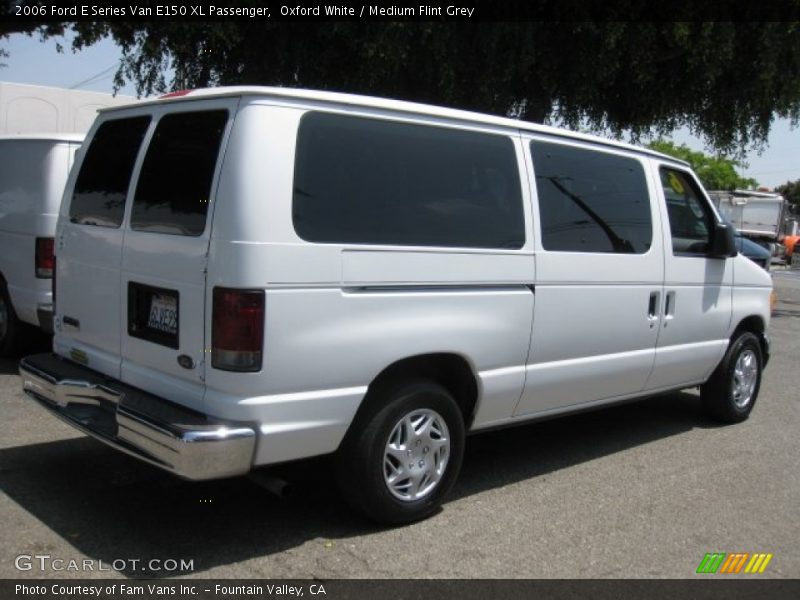 Oxford White / Medium Flint Grey 2006 Ford E Series Van E150 XL Passenger