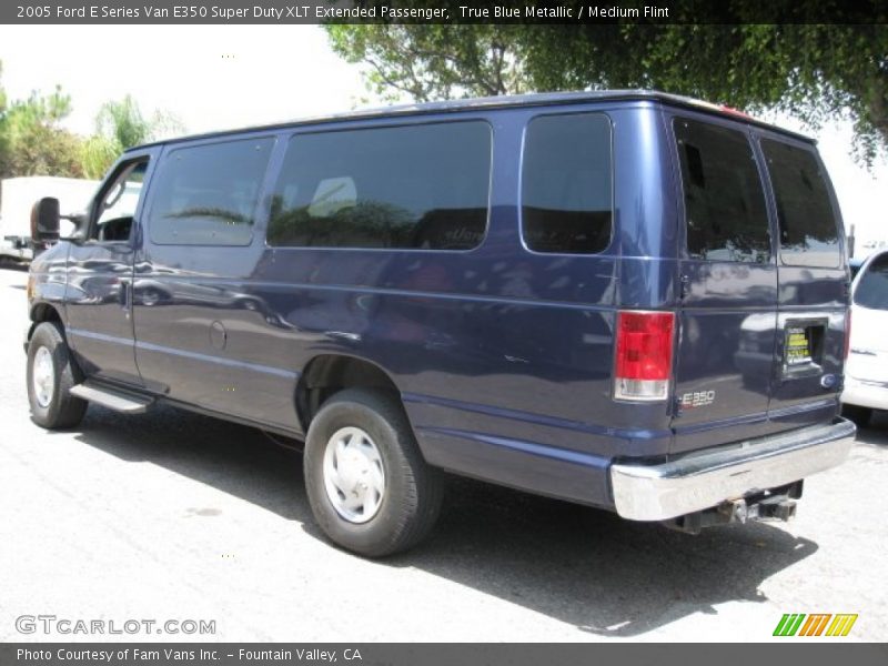  2005 E Series Van E350 Super Duty XLT Extended Passenger True Blue Metallic