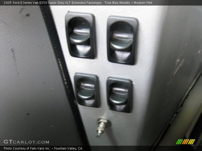 True Blue Metallic / Medium Flint 2005 Ford E Series Van E350 Super Duty XLT Extended Passenger