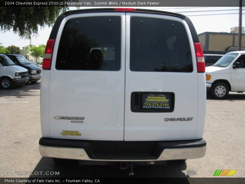 Summit White / Medium Dark Pewter 2004 Chevrolet Express 3500 LS Passenger Van