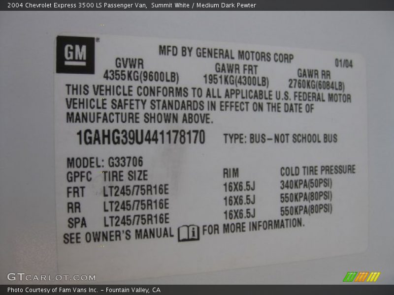 Summit White / Medium Dark Pewter 2004 Chevrolet Express 3500 LS Passenger Van