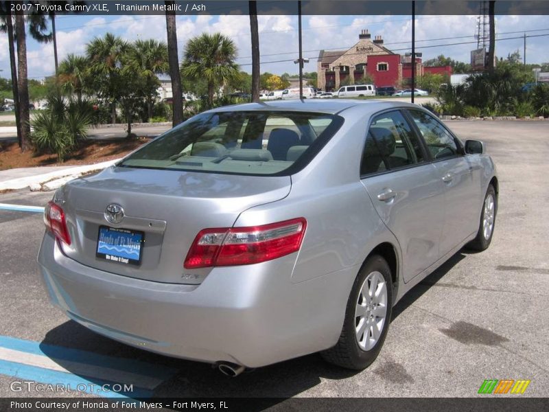 Titanium Metallic / Ash 2007 Toyota Camry XLE