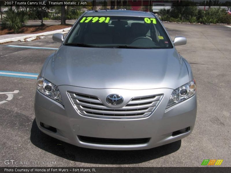 Titanium Metallic / Ash 2007 Toyota Camry XLE
