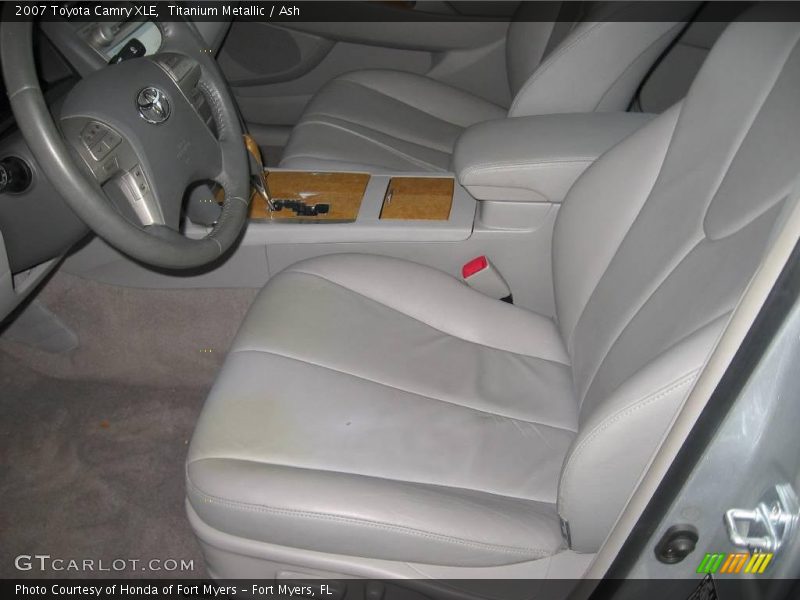 Titanium Metallic / Ash 2007 Toyota Camry XLE