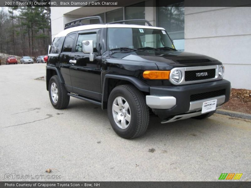 Black Diamond / Dark Charcoal 2007 Toyota FJ Cruiser 4WD