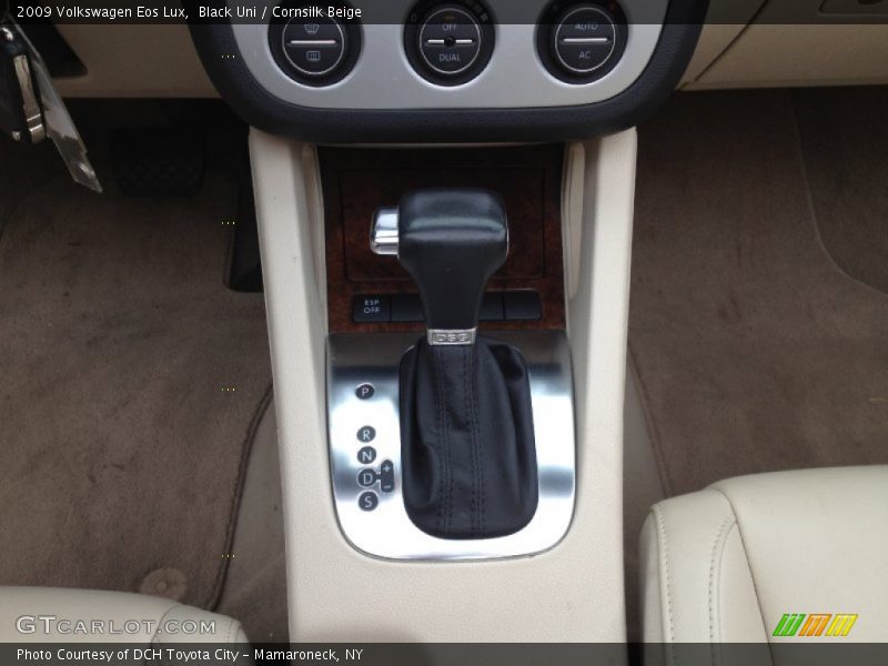 Black Uni / Cornsilk Beige 2009 Volkswagen Eos Lux