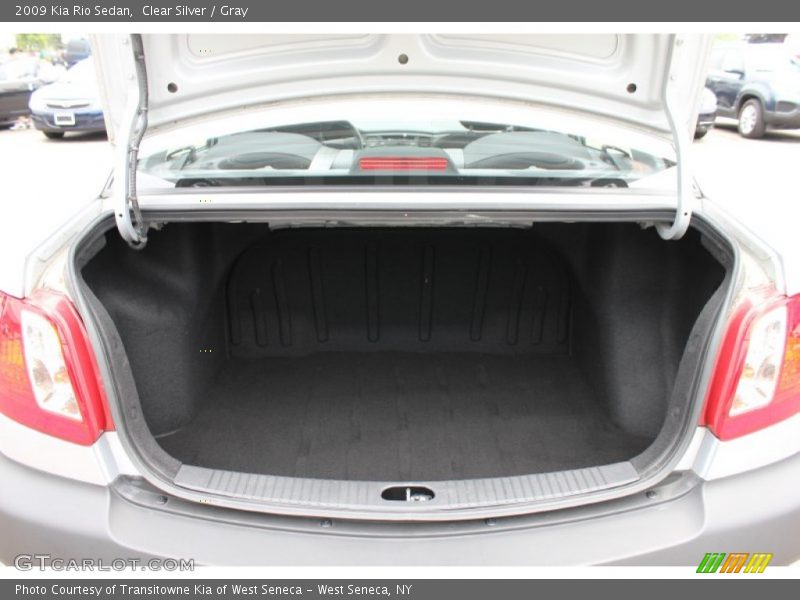  2009 Rio Sedan Trunk