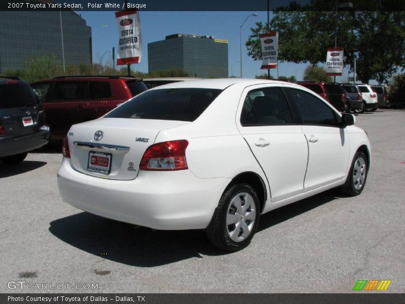 Polar White / Bisque 2007 Toyota Yaris Sedan