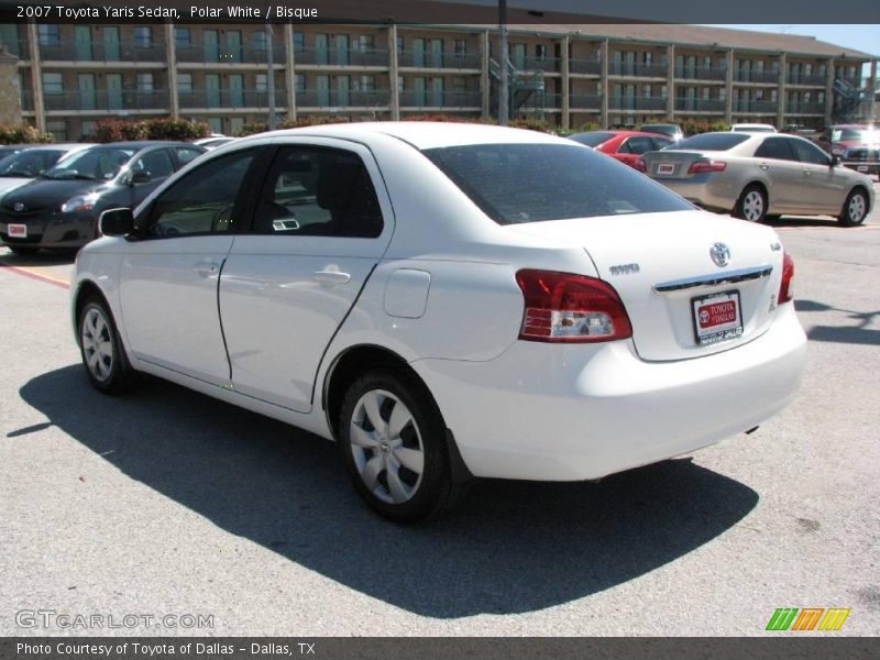 Polar White / Bisque 2007 Toyota Yaris Sedan
