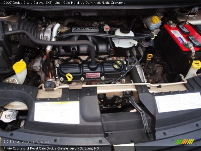 Linen Gold Metallic / Dark Khaki/Light Graystone 2007 Dodge Grand Caravan SXT