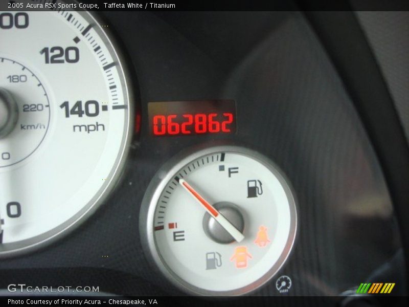 Taffeta White / Titanium 2005 Acura RSX Sports Coupe