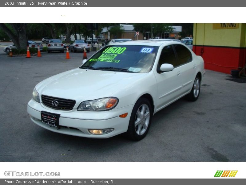 Ivory Pearl White / Graphite 2003 Infiniti I 35