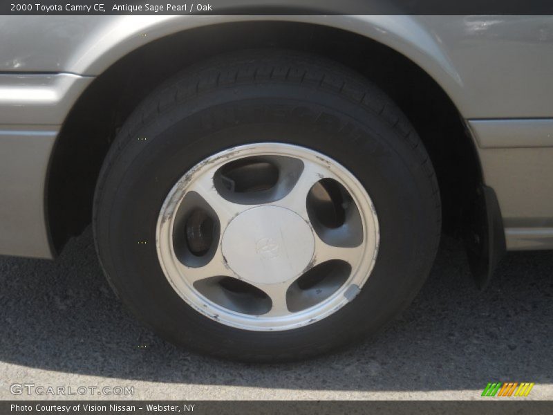 Antique Sage Pearl / Oak 2000 Toyota Camry CE