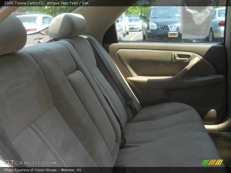 Antique Sage Pearl / Oak 2000 Toyota Camry CE