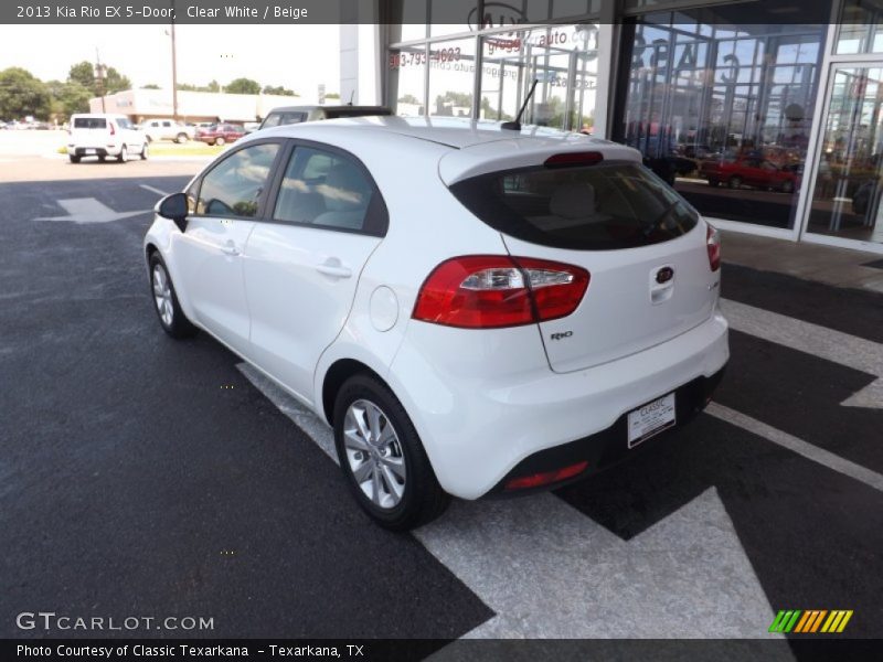  2013 Rio EX 5-Door Clear White