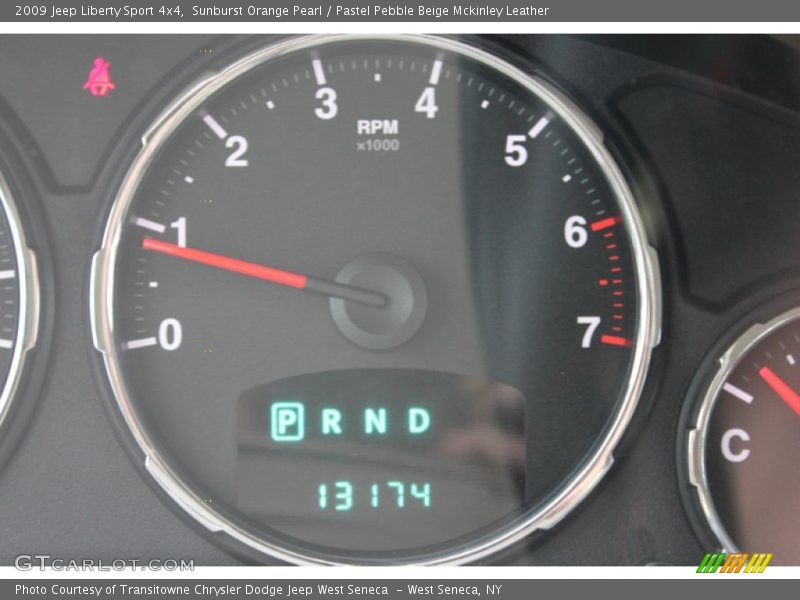 Sunburst Orange Pearl / Pastel Pebble Beige Mckinley Leather 2009 Jeep Liberty Sport 4x4