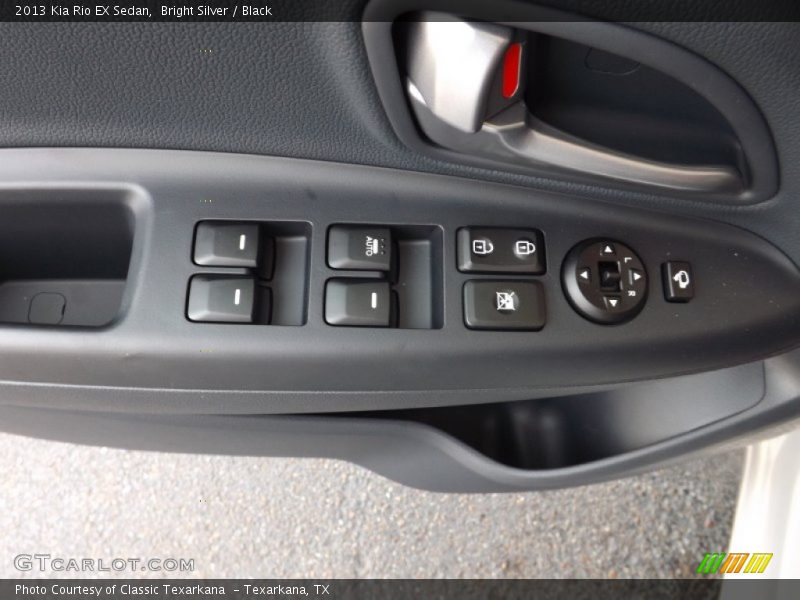 Controls of 2013 Rio EX Sedan