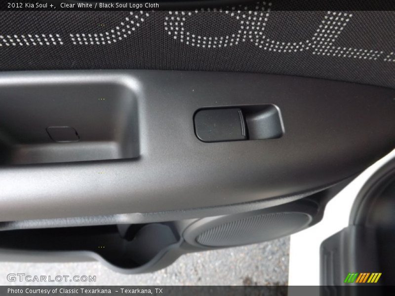 Clear White / Black Soul Logo Cloth 2012 Kia Soul +