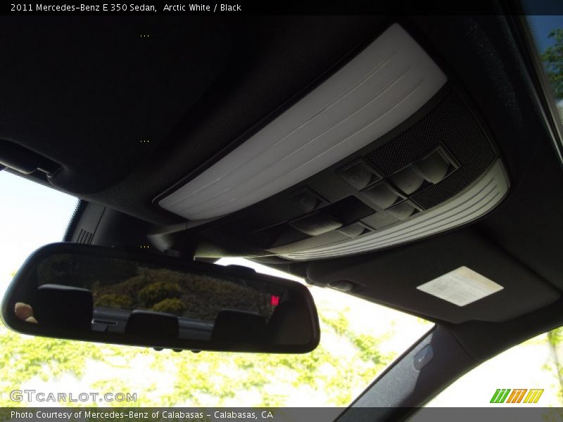 Arctic White / Black 2011 Mercedes-Benz E 350 Sedan