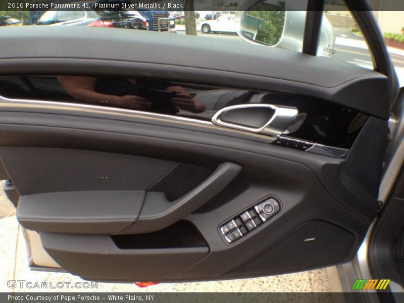 Platinum Silver Metallic / Black 2010 Porsche Panamera 4S