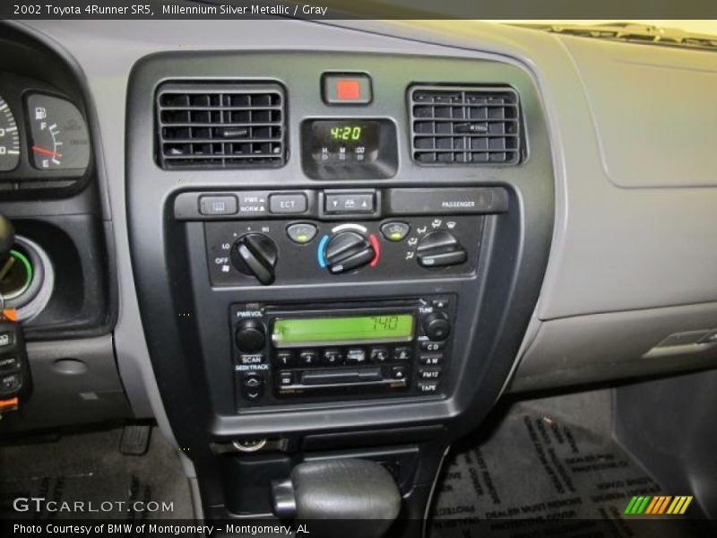 Millennium Silver Metallic / Gray 2002 Toyota 4Runner SR5
