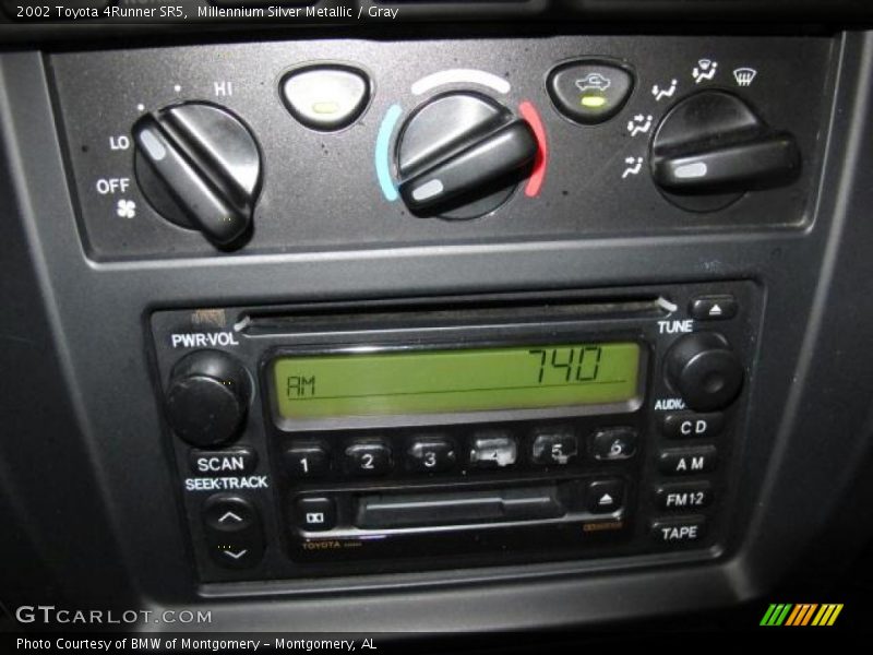 Millennium Silver Metallic / Gray 2002 Toyota 4Runner SR5