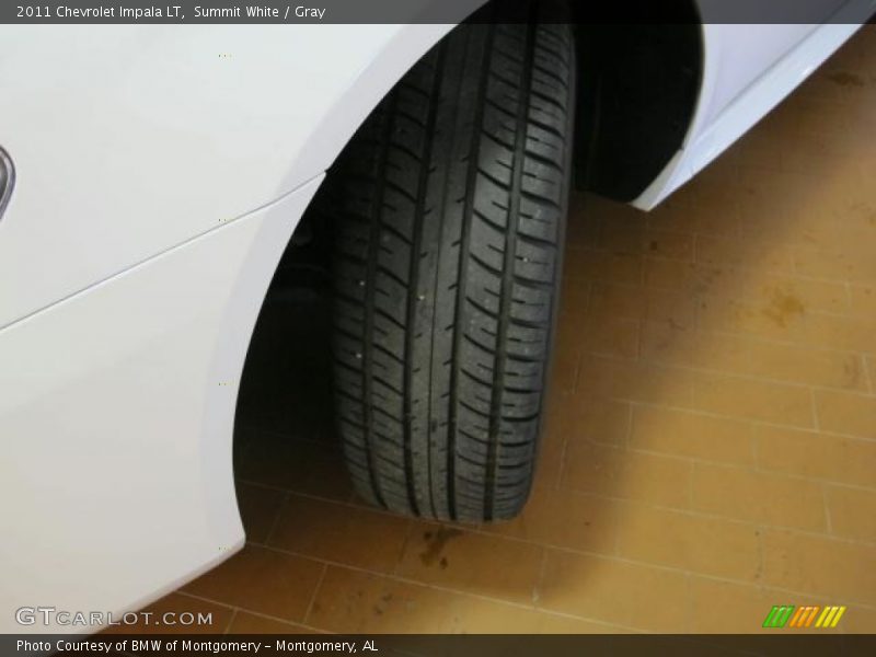 Summit White / Gray 2011 Chevrolet Impala LT