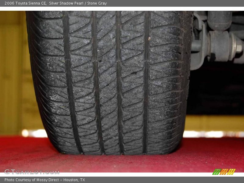 Silver Shadow Pearl / Stone Gray 2006 Toyota Sienna CE