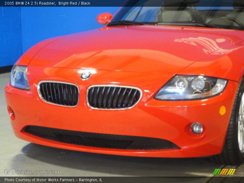 Bright Red / Black 2005 BMW Z4 2.5i Roadster