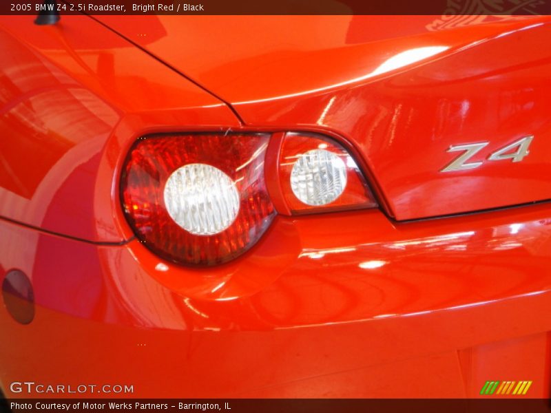 Bright Red / Black 2005 BMW Z4 2.5i Roadster