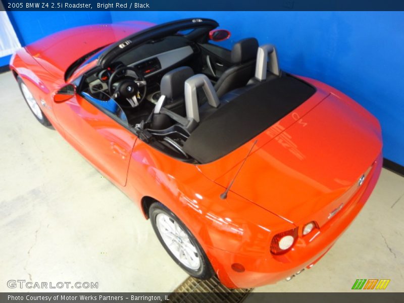 Bright Red / Black 2005 BMW Z4 2.5i Roadster