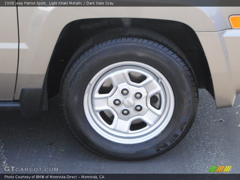 Light Khaki Metallic / Dark Slate Gray 2008 Jeep Patriot Sport