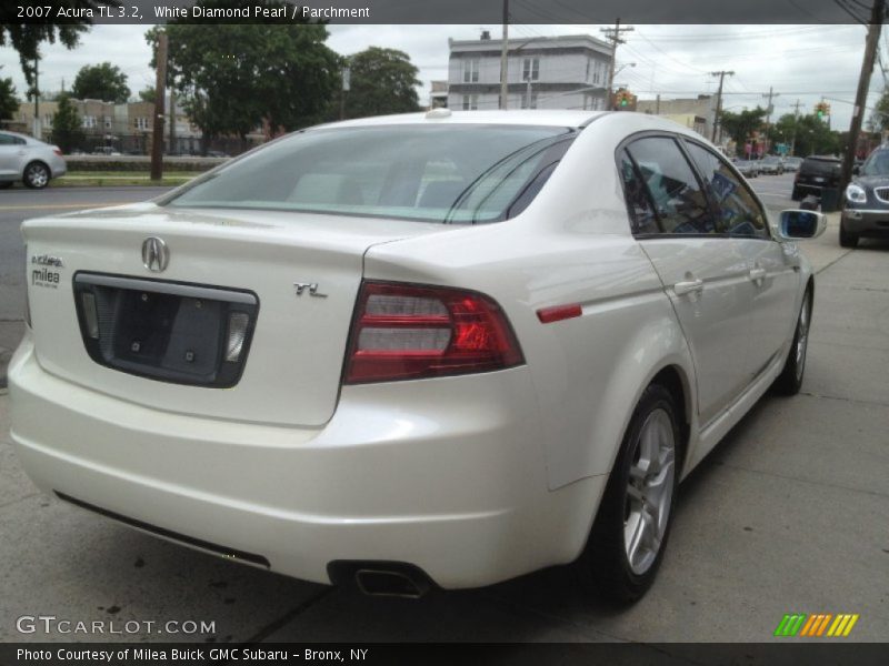 White Diamond Pearl / Parchment 2007 Acura TL 3.2