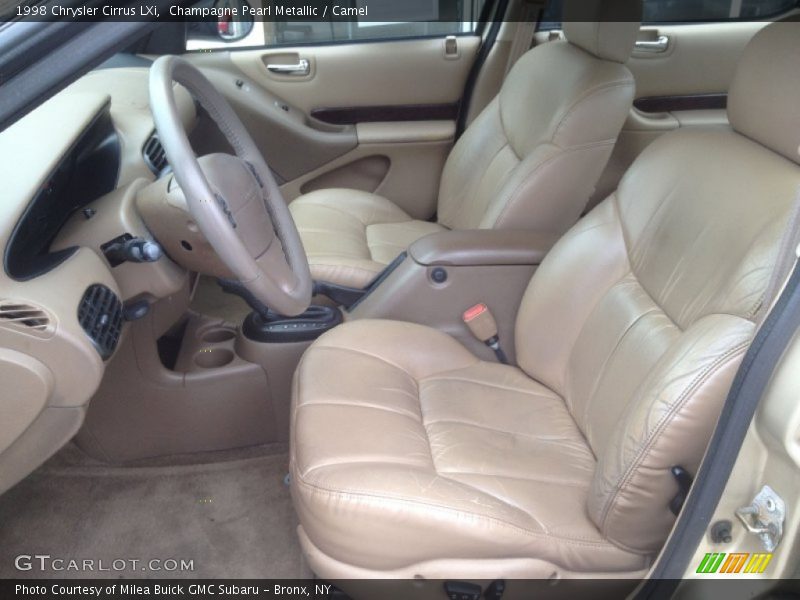 Front Seat of 1998 Cirrus LXi