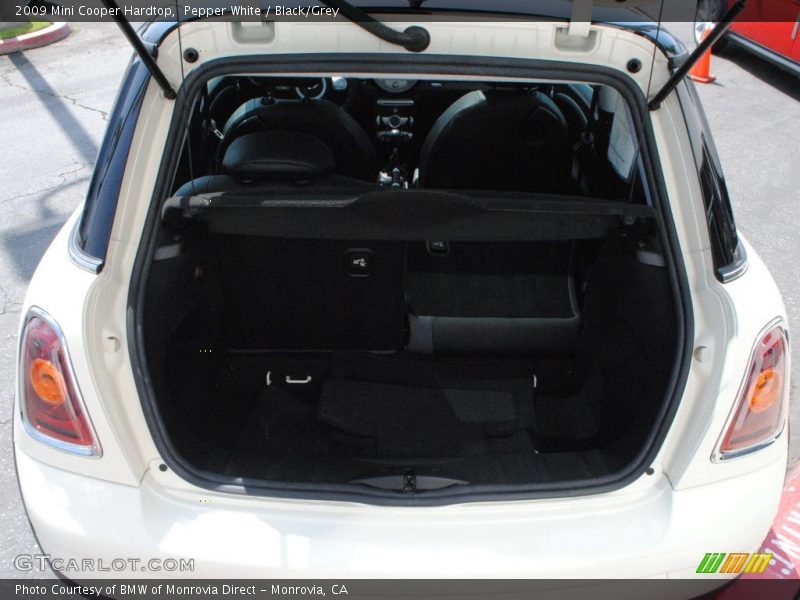 Pepper White / Black/Grey 2009 Mini Cooper Hardtop