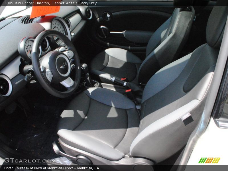 Pepper White / Black/Grey 2009 Mini Cooper Hardtop