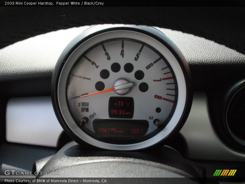 Pepper White / Black/Grey 2009 Mini Cooper Hardtop