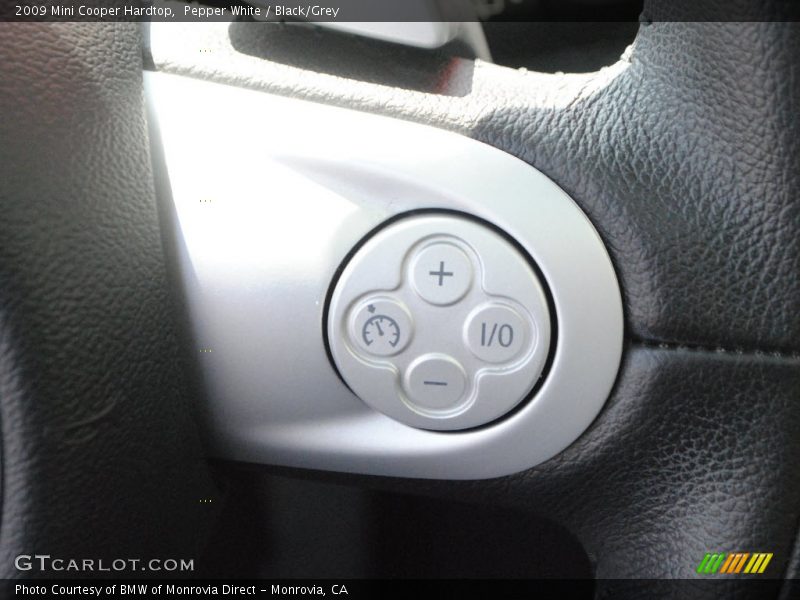 Pepper White / Black/Grey 2009 Mini Cooper Hardtop