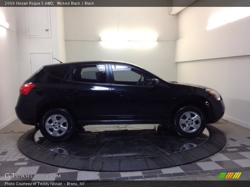 Wicked Black / Black 2009 Nissan Rogue S AWD