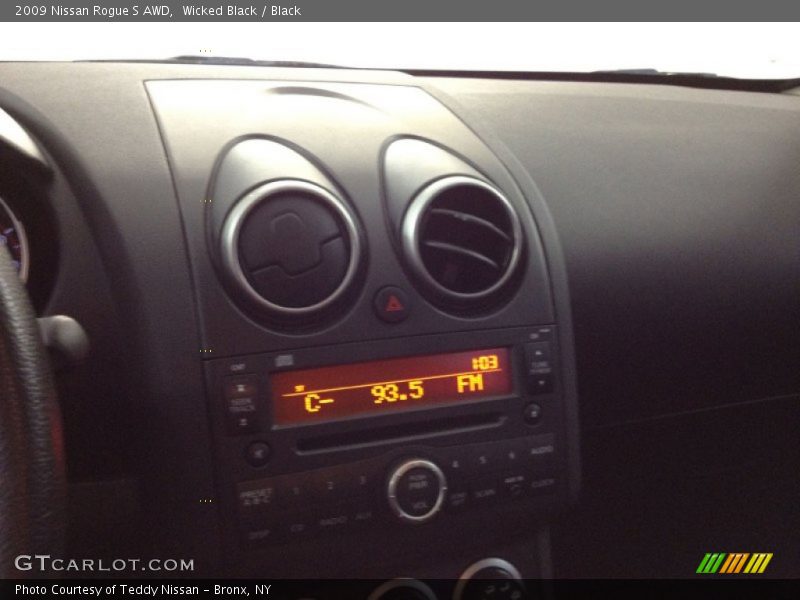 Wicked Black / Black 2009 Nissan Rogue S AWD