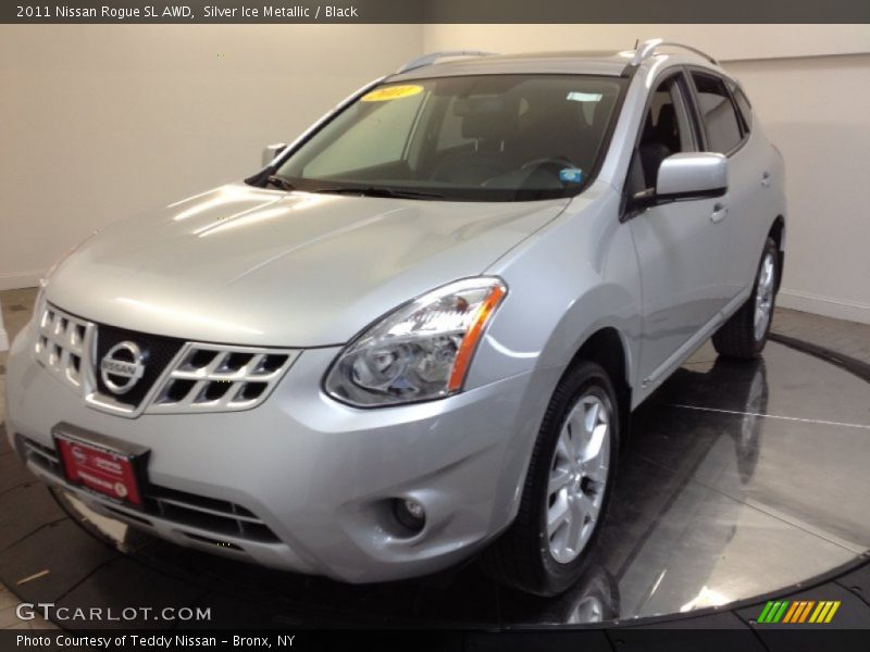 Silver Ice Metallic / Black 2011 Nissan Rogue SL AWD