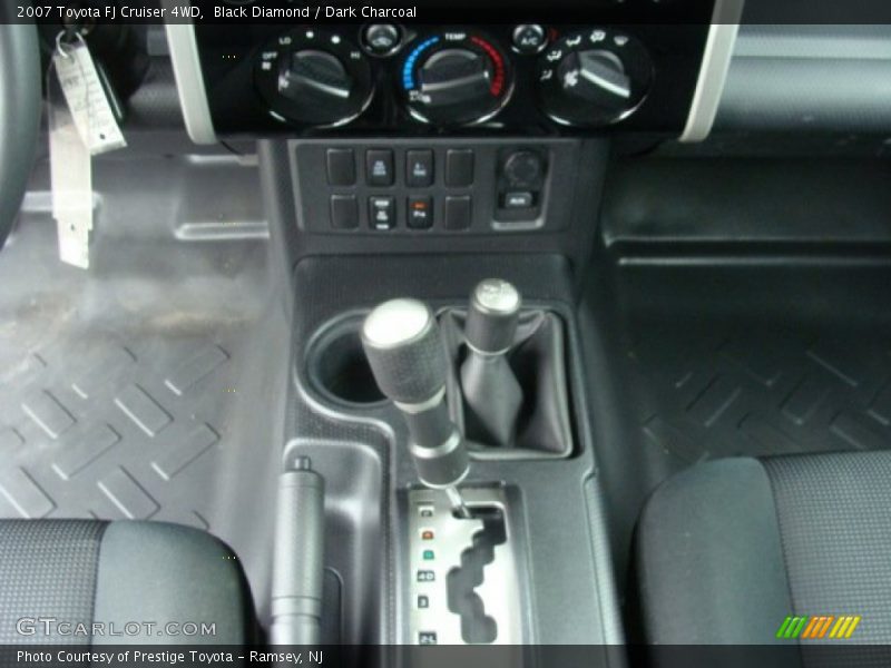 Black Diamond / Dark Charcoal 2007 Toyota FJ Cruiser 4WD