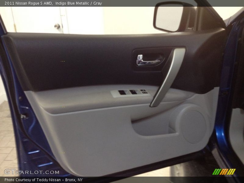 Indigo Blue Metallic / Gray 2011 Nissan Rogue S AWD