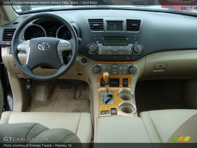 Black / Sand Beige 2009 Toyota Highlander Hybrid Limited 4WD