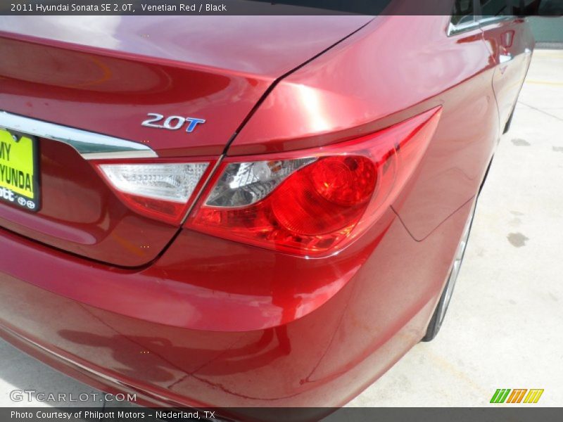 Venetian Red / Black 2011 Hyundai Sonata SE 2.0T