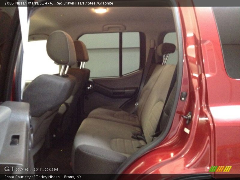 Red Brawn Pearl / Steel/Graphite 2005 Nissan Xterra SE 4x4